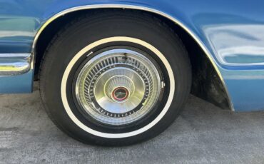 Ford-Thunderbird-1966-Electric-Blue-Blue-13