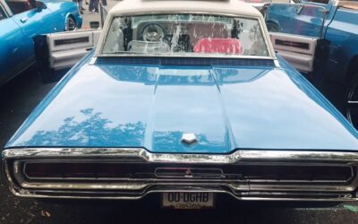 Ford Thunderbird 1966 Sedan