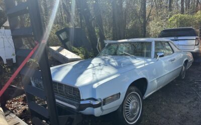 Ford Thunderbird 1968 Sedan