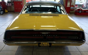 Ford-Thunderbird-1971-Classic-Car-11