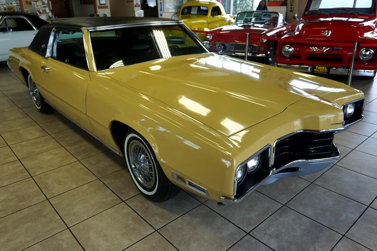 Ford-Thunderbird-1971-Classic-Car-13