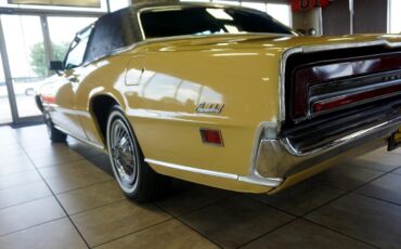 Ford-Thunderbird-1971-Classic-Car-17