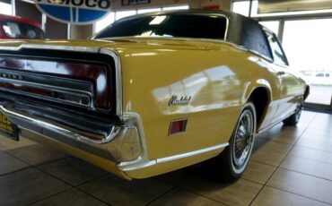 Ford-Thunderbird-1971-Classic-Car-18