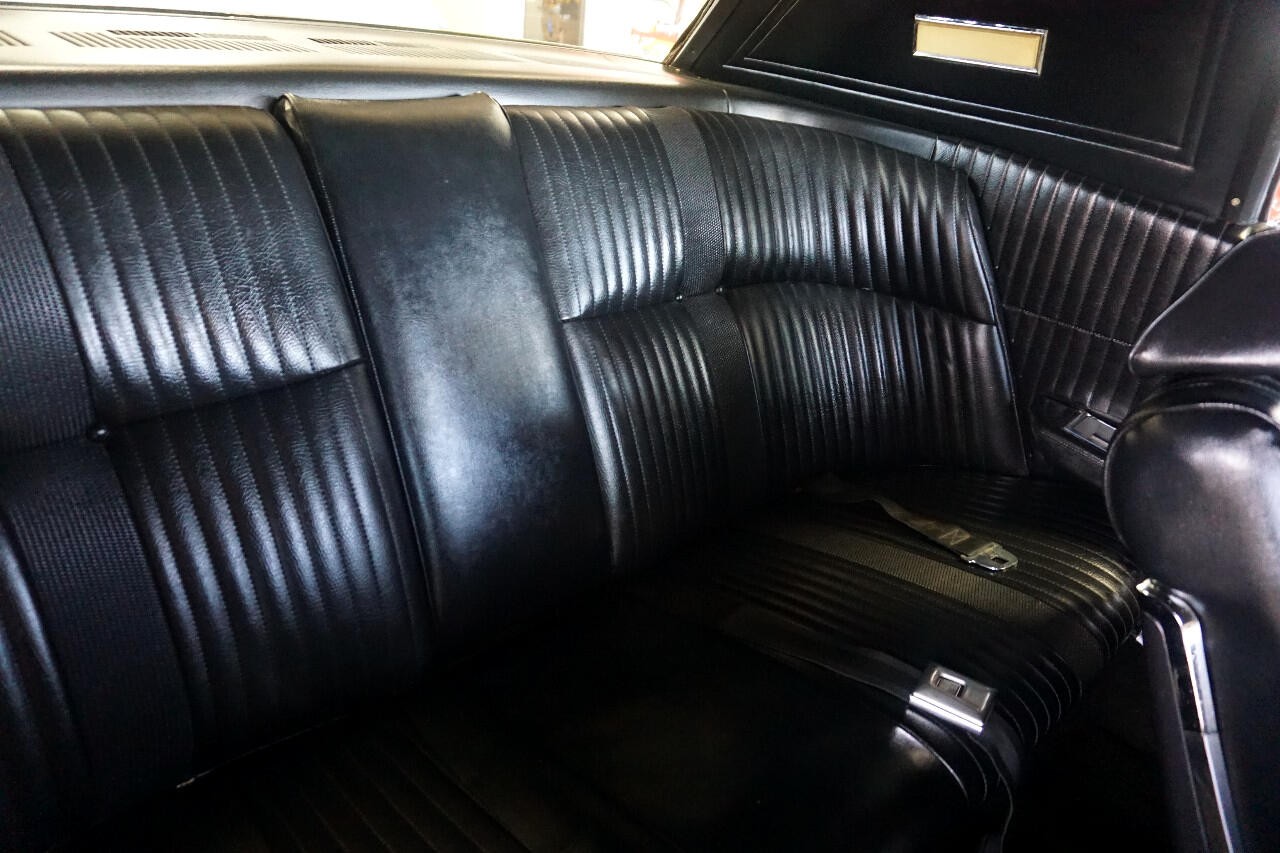 Ford-Thunderbird-1971-Classic-Car-26