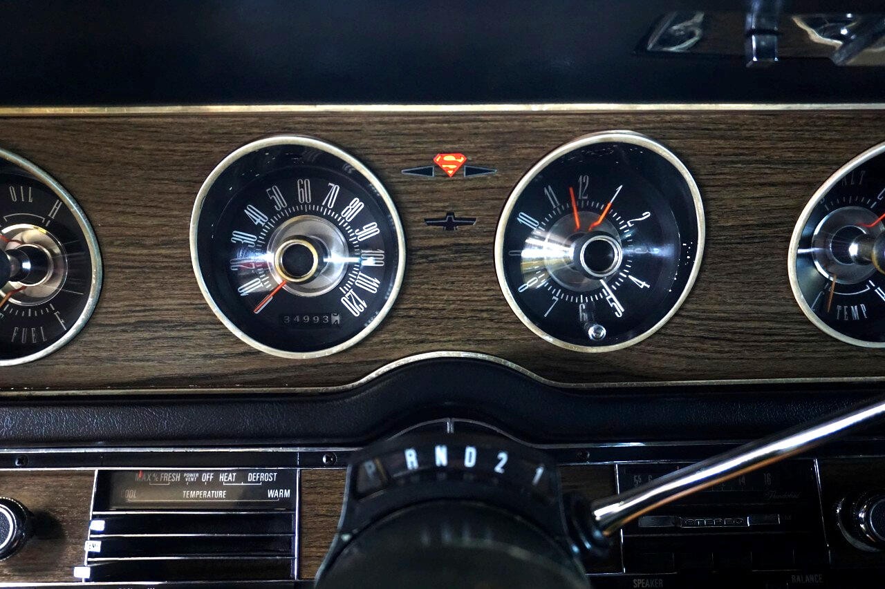 Ford-Thunderbird-1971-Classic-Car-30