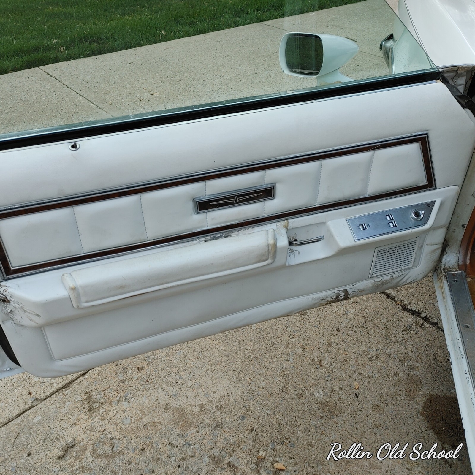 Ford-Thunderbird-1978-Coupe-11