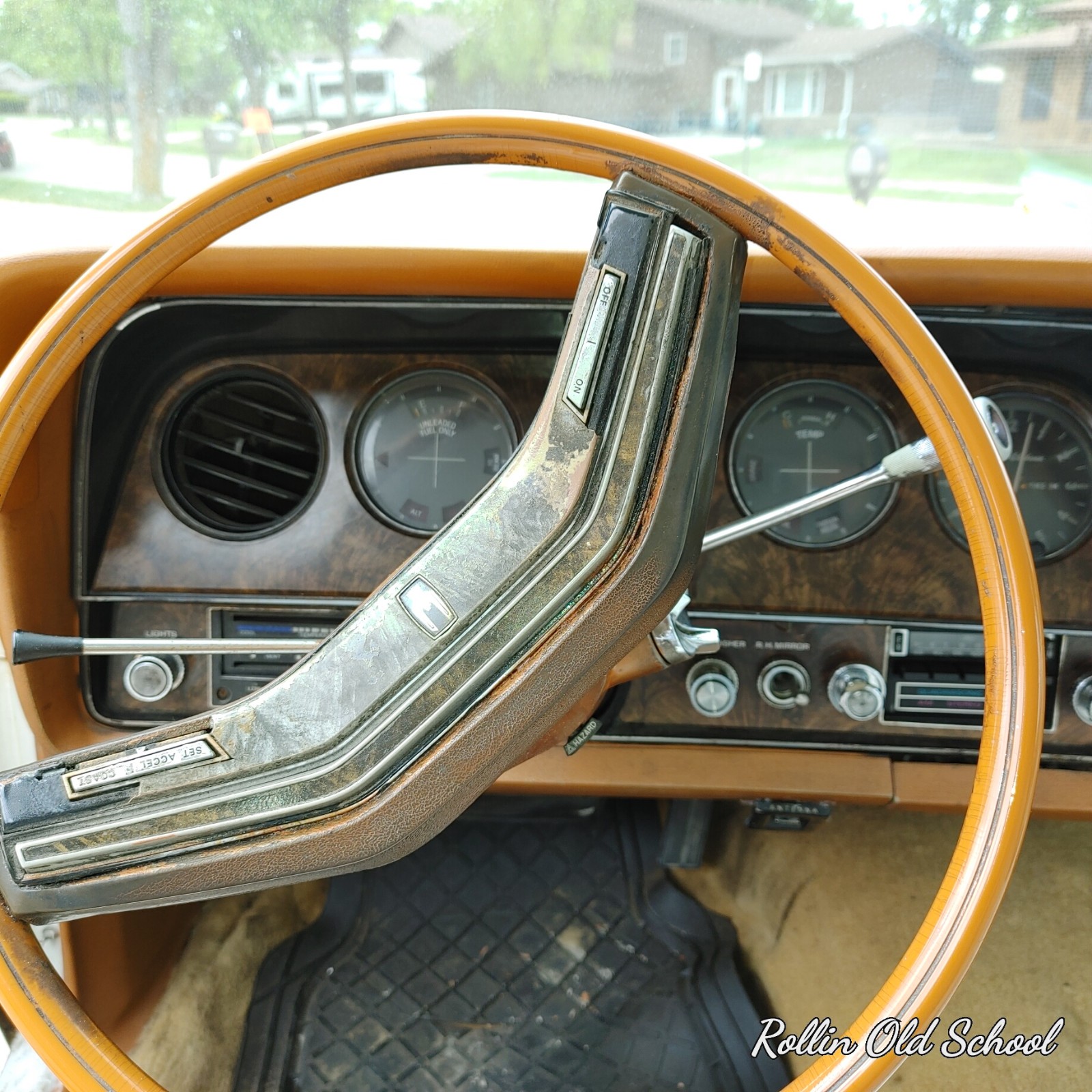 Ford-Thunderbird-1978-Coupe-14