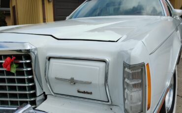 Ford-Thunderbird-1978-Coupe-2