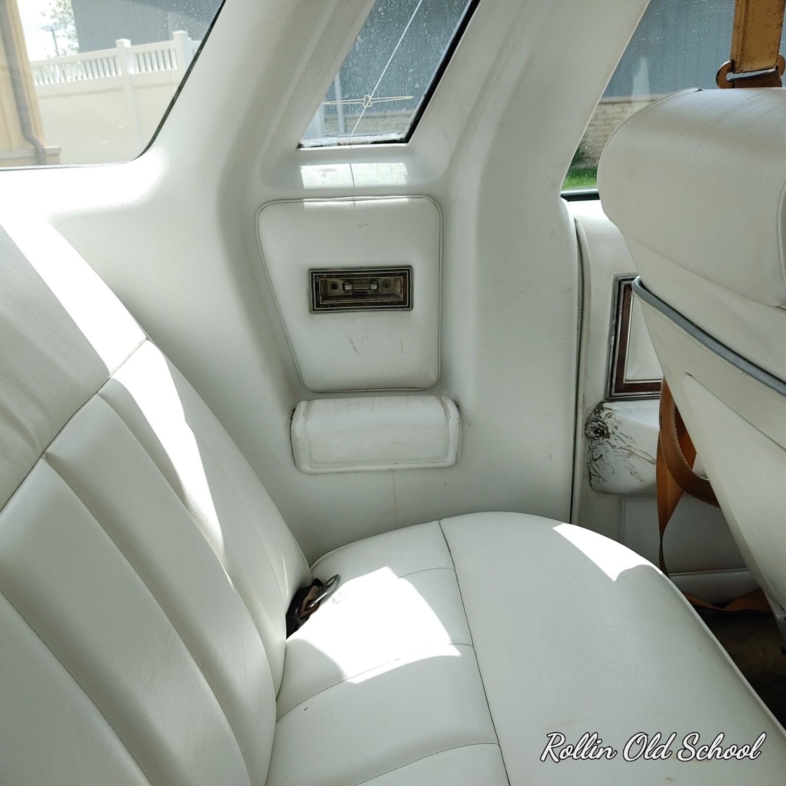 Ford-Thunderbird-1978-Coupe-21