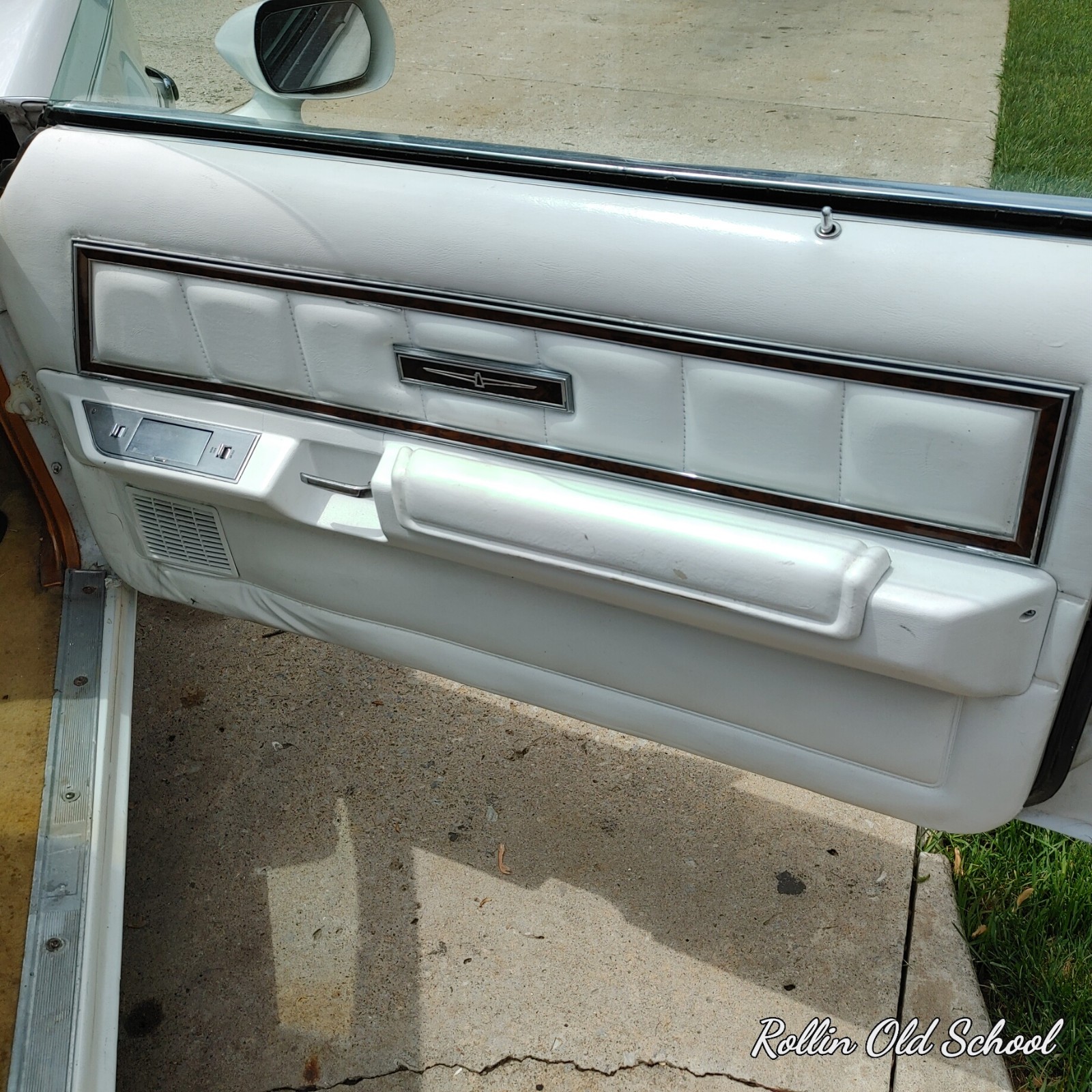 Ford-Thunderbird-1978-Coupe-25