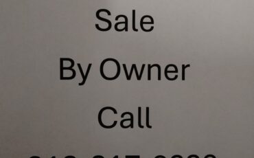 Ford-Thunderbird-1978-Coupe-29