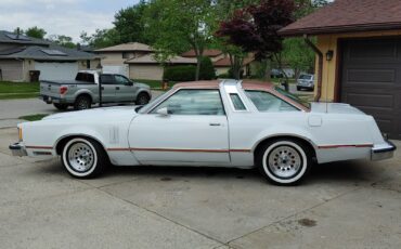 Ford-Thunderbird-1978-Coupe