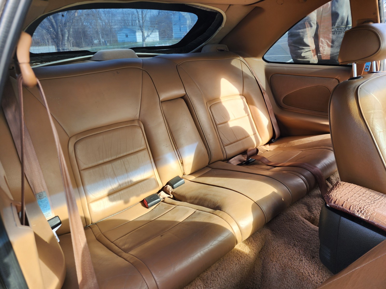 Ford-Thunderbird-1996-SEDAN-9