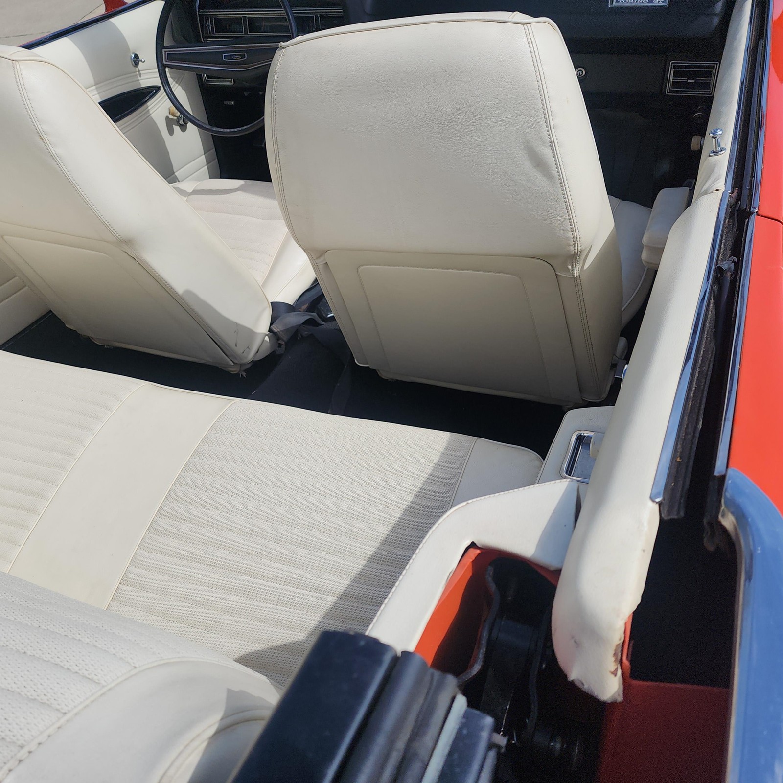 Ford-Torino-1970-Convertible-34