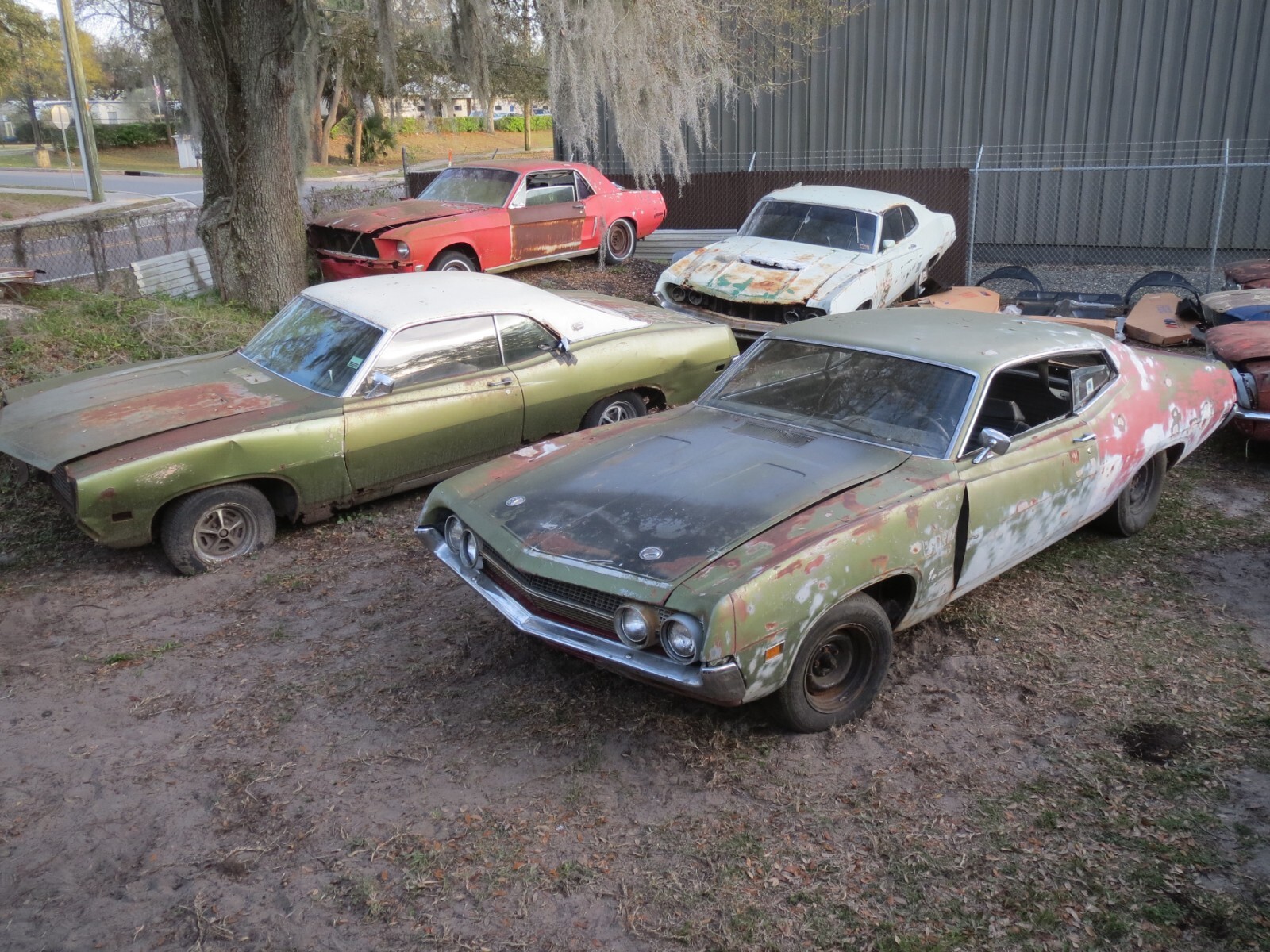 Ford-Torino-1970-Fastback-17