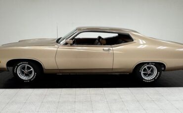 Ford-Torino-1970-Nugget-Gold-Metallic-Ginger-1