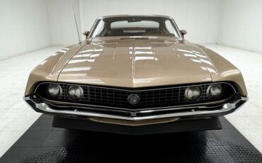 Ford-Torino-1970-Nugget-Gold-Metallic-Ginger-12