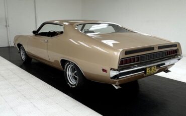 Ford-Torino-1970-Nugget-Gold-Metallic-Ginger-2