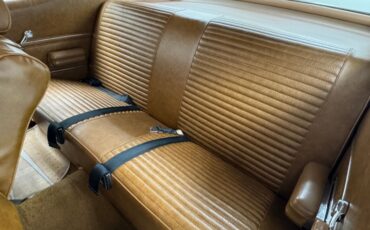 Ford-Torino-1970-Nugget-Gold-Metallic-Ginger-46