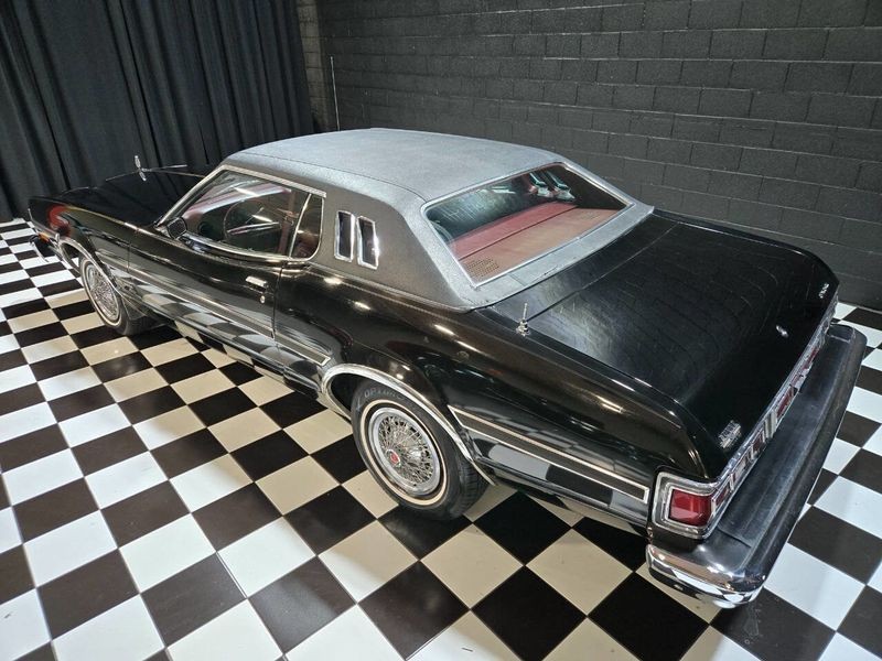 Ford-Torino-1974-Coupe-4