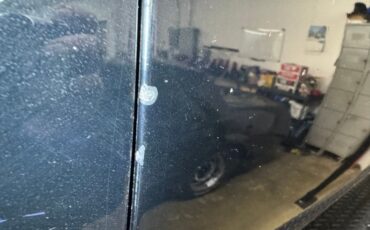 Ford-Tudor-1950-Ruby-Red-Metallic-Gray-37