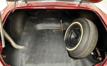 Ford-Tudor-1950-Ruby-Red-Metallic-Gray-44