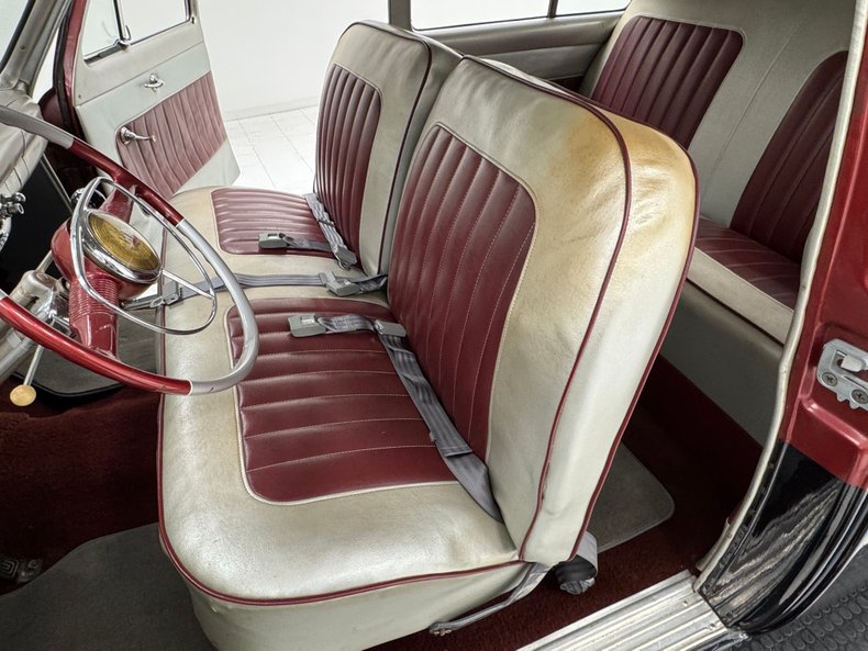 Ford-Tudor-1950-Ruby-Red-Metallic-Gray-49