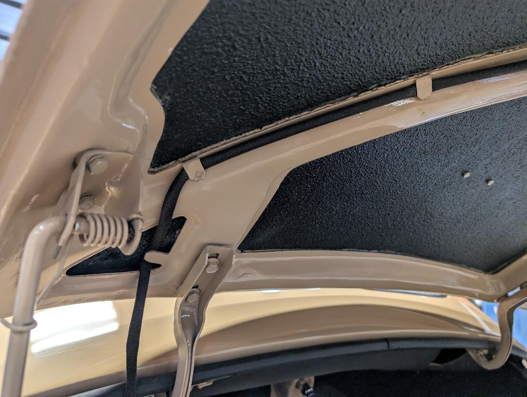 Ford-Tudor-Deluxe-1940-Sedan-18