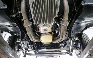 Ford-Victoria-1932-Coupe-24