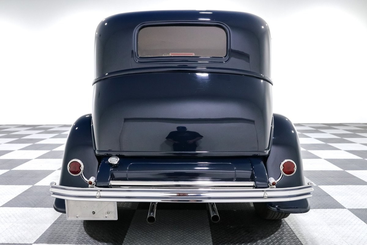 Ford-Victoria-1932-Coupe-5