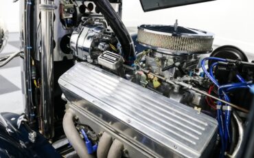 Ford-Victoria-1932-Coupe-9