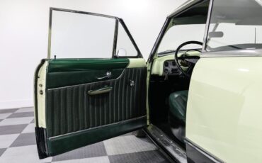 Ford-Victoria-1951-Coupe-14