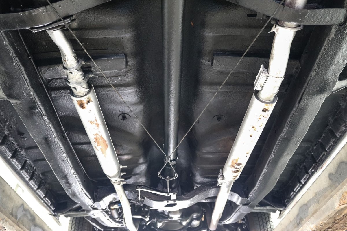 Ford-Victoria-1951-Coupe-22