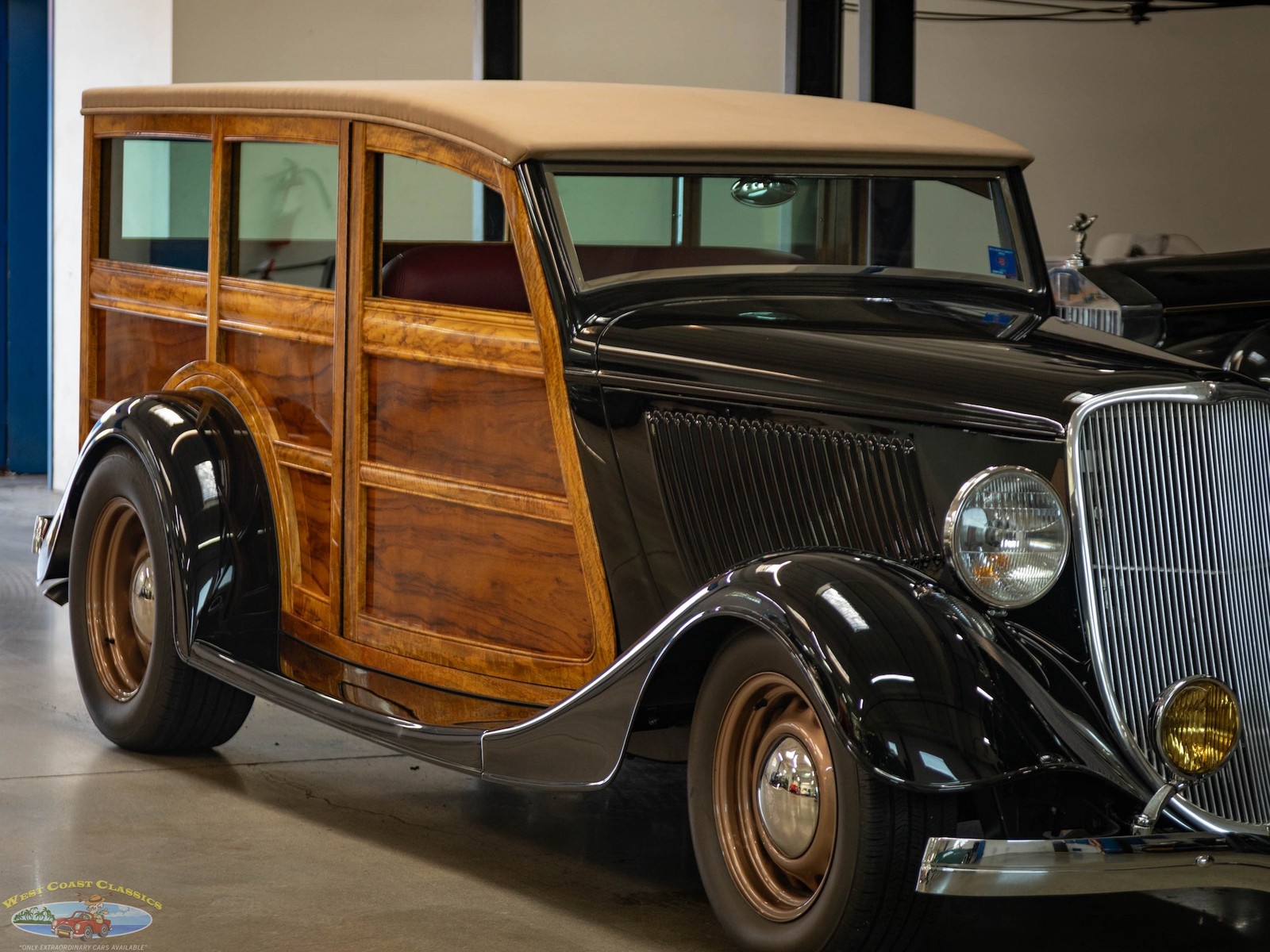 Ford-WOODY-HAWAIIAN-WAGON-SPCN-TITLED-1934-2-Door-Wagon-11