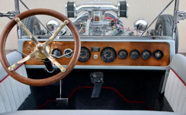 Ford-a-Mopar-Model-T-Bucket-1923-Convertible-12