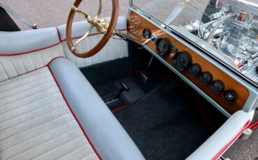 Ford-a-Mopar-Model-T-Bucket-1923-Convertible-14