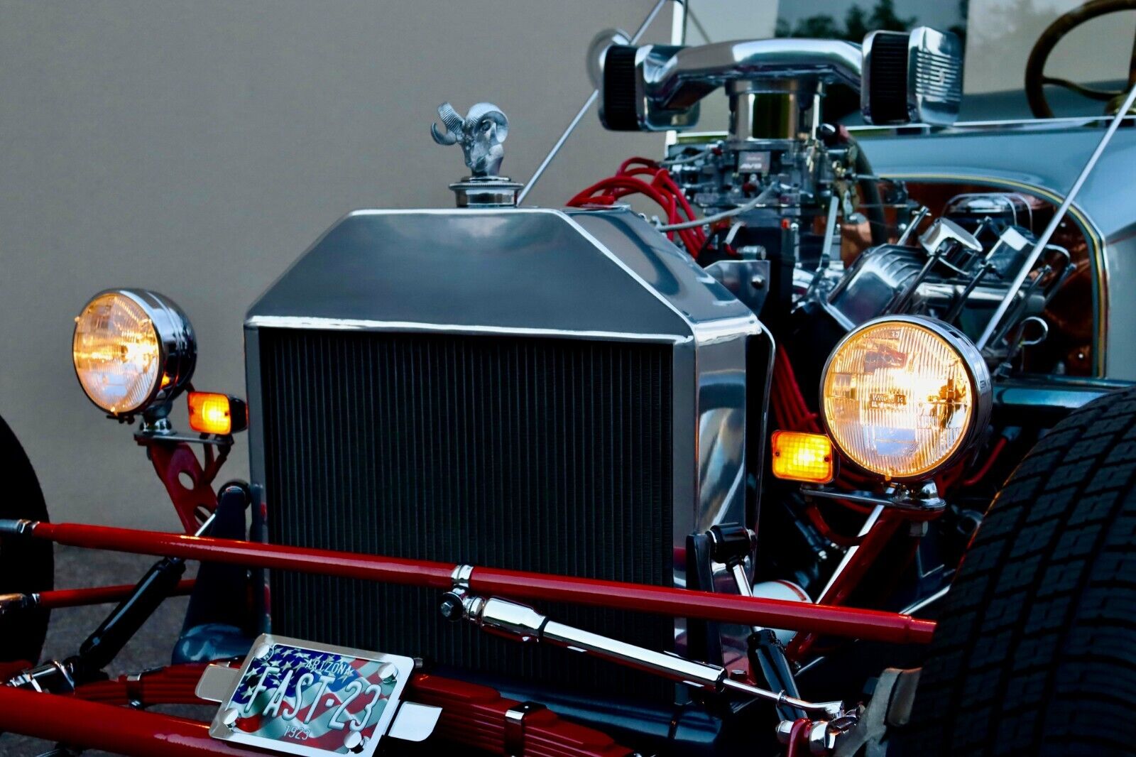 Ford-a-Mopar-Model-T-Bucket-1923-Convertible-18