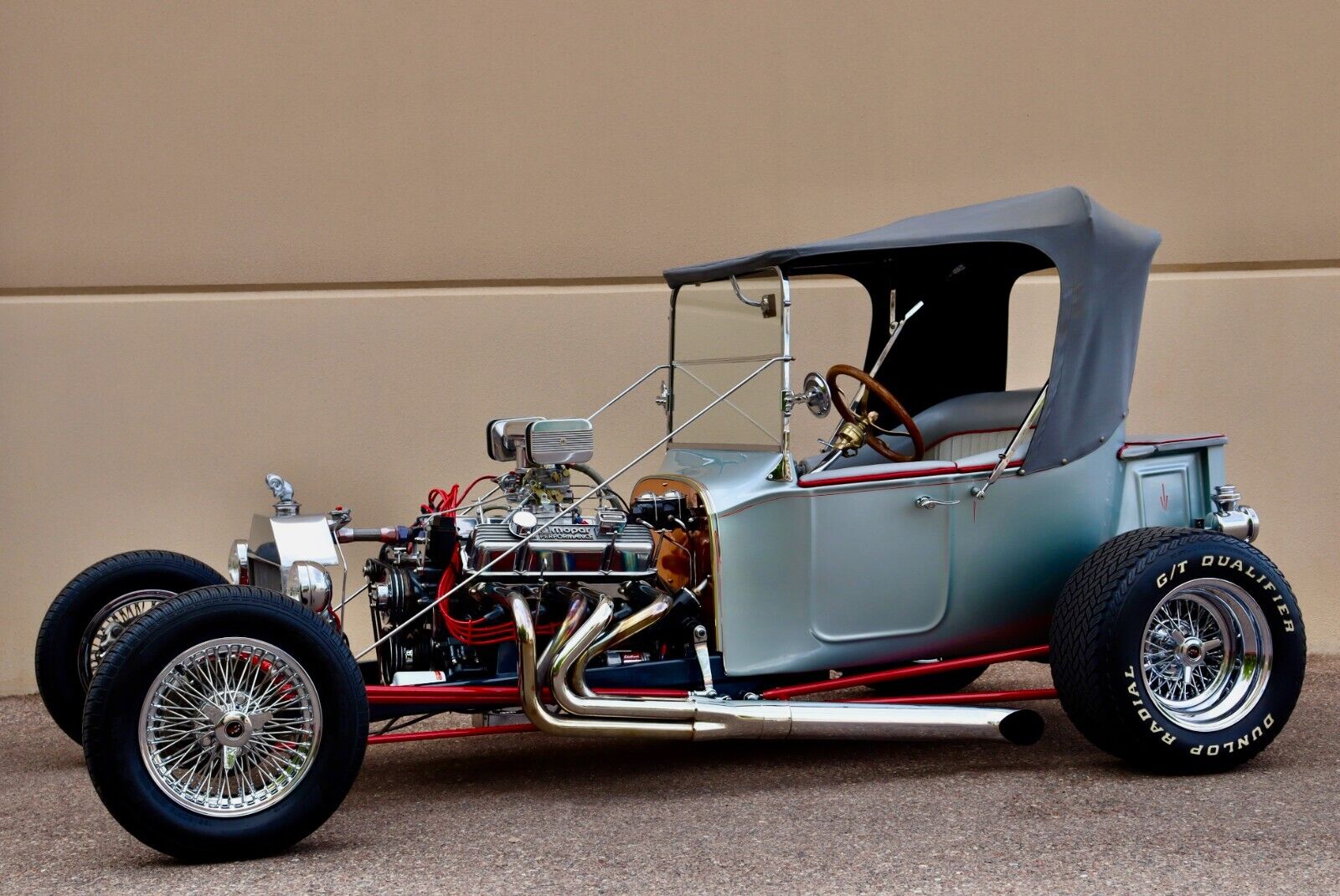Ford-a-Mopar-Model-T-Bucket-1923-Convertible-20