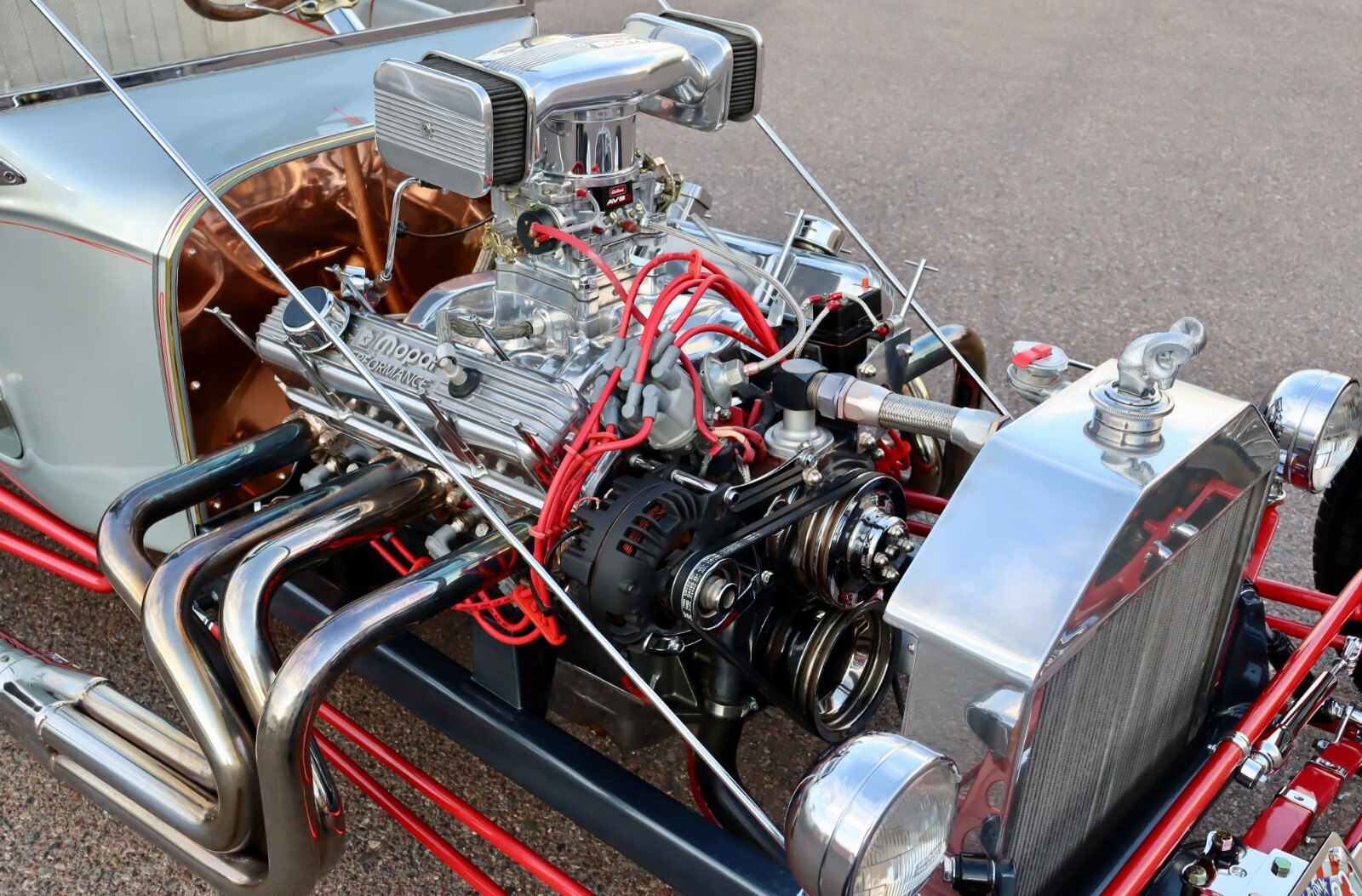 Ford-a-Mopar-Model-T-Bucket-1923-Convertible-25