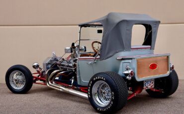 Ford-a-Mopar-Model-T-Bucket-1923-Convertible-27