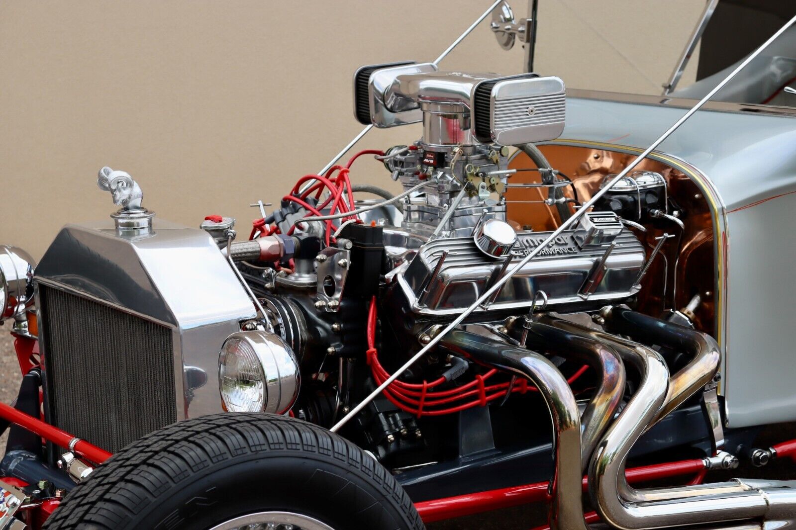 Ford-a-Mopar-Model-T-Bucket-1923-Convertible-28