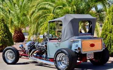 Ford-a-Mopar-Model-T-Bucket-1923-Convertible-35