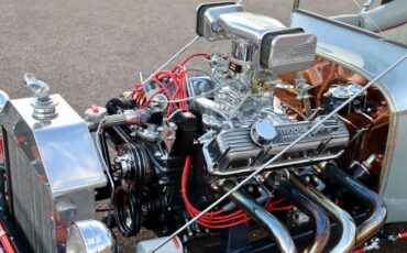 Ford-a-Mopar-Model-T-Bucket-1923-Convertible-4