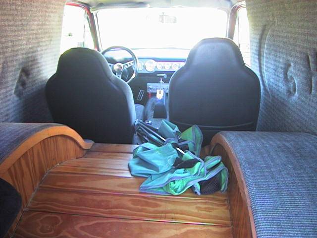 Ford-anglia-1964-custom-4