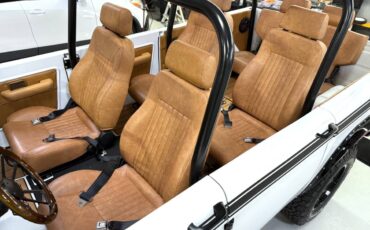 Ford-bronco-1969-white-118