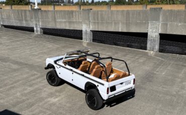 Ford-bronco-1969-white-127