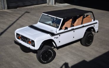 Ford-bronco-1969-white-179