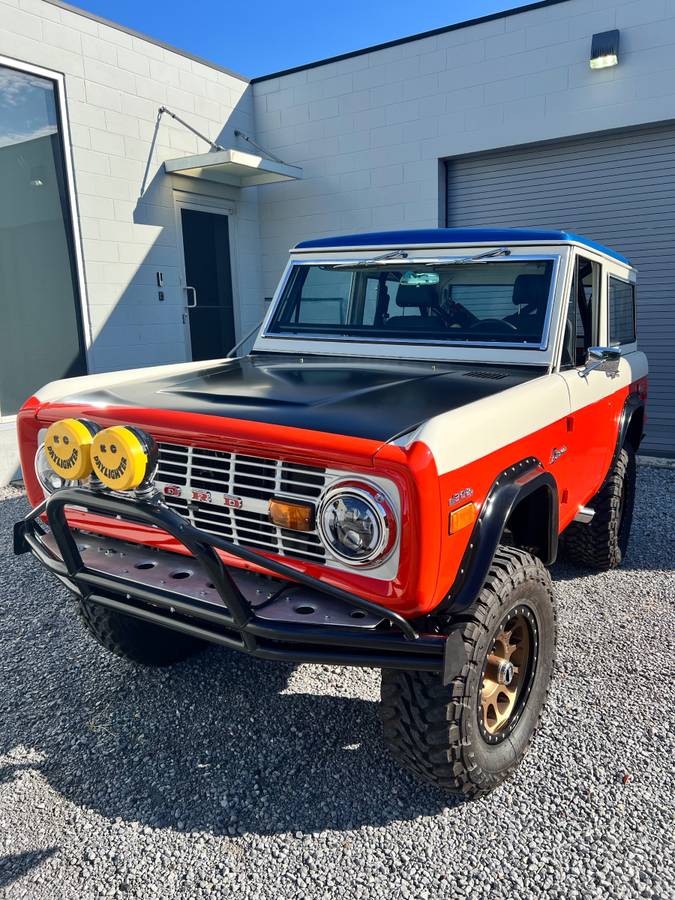 Ford-bronco-1970-orange-1