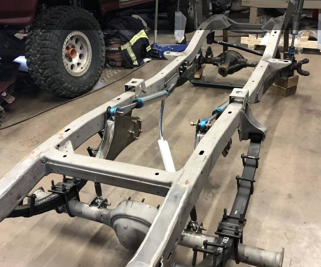 Ford-bronco-1970-orange-14