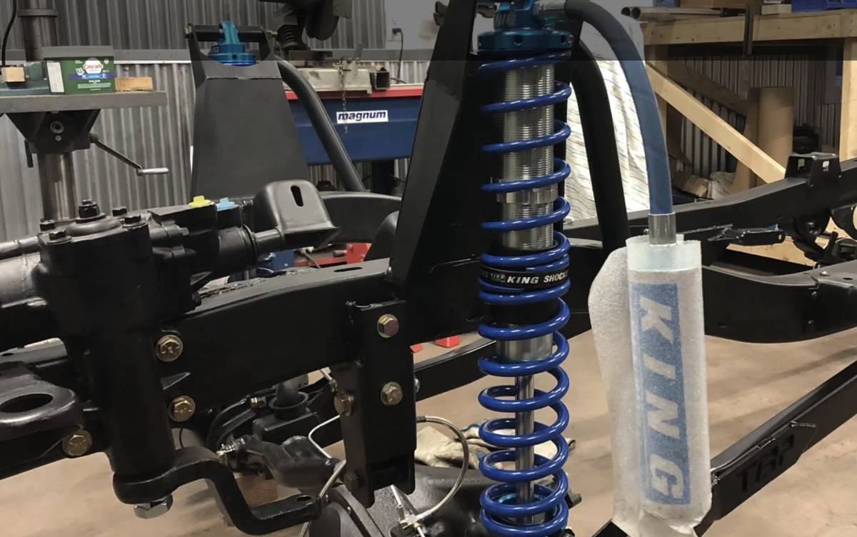 Ford-bronco-1970-orange-17